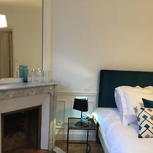 Alojamento de Acomodação e Pequeno-almoço Relais12bis By Eiffel Tower, Paris